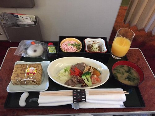 機内食